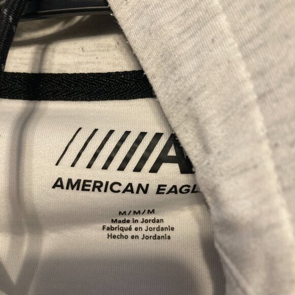 Used American Eagle mens medium hoodie/zip up - Picture 8 of 8
